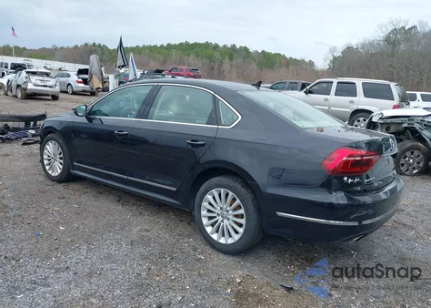 2017 Volkswagen Passat 1.8T Se z USA, uszkodzony, nr VIN 1VWBT7A33HC083058
